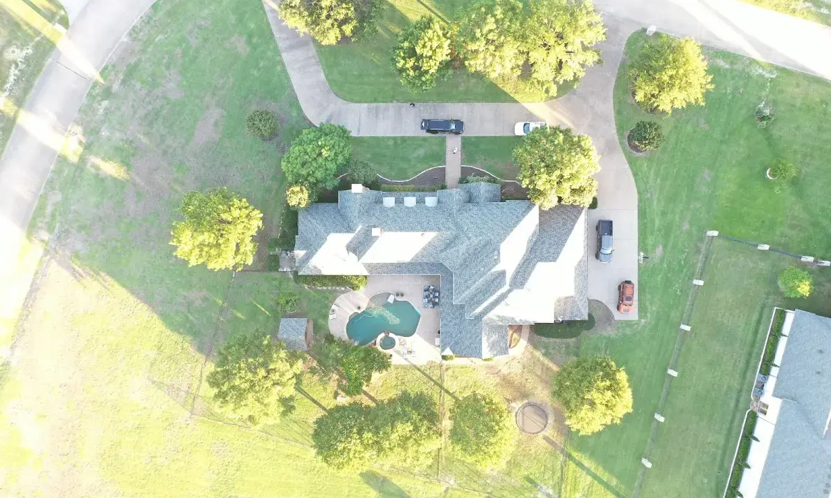 New shingle roof installation on a home in Shawangunk